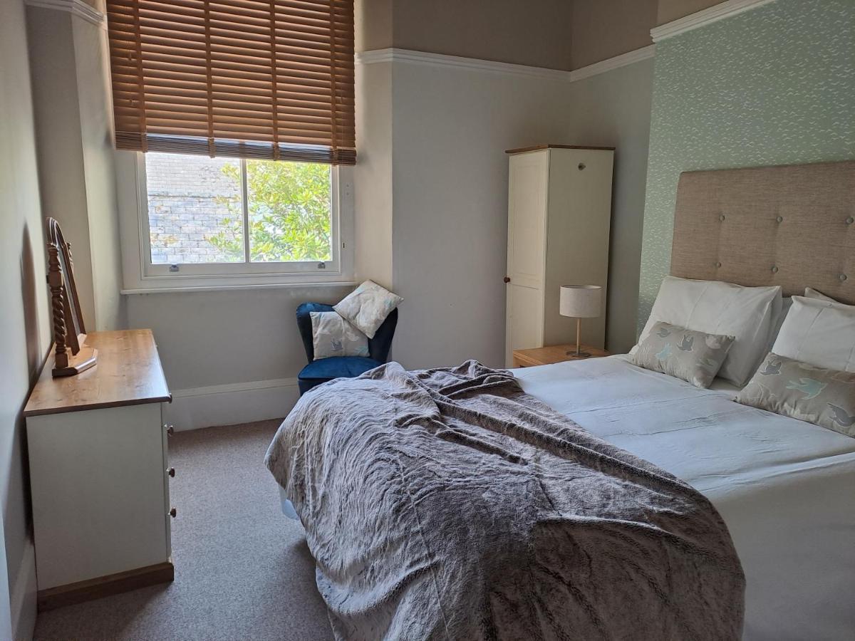 Spinnaker - Self Catering Apartment, Tenby Luaran gambar