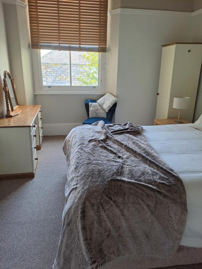 Spinnaker - Self Catering Apartment, Tenby Luaran gambar